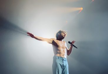 Mika Revelation Tour