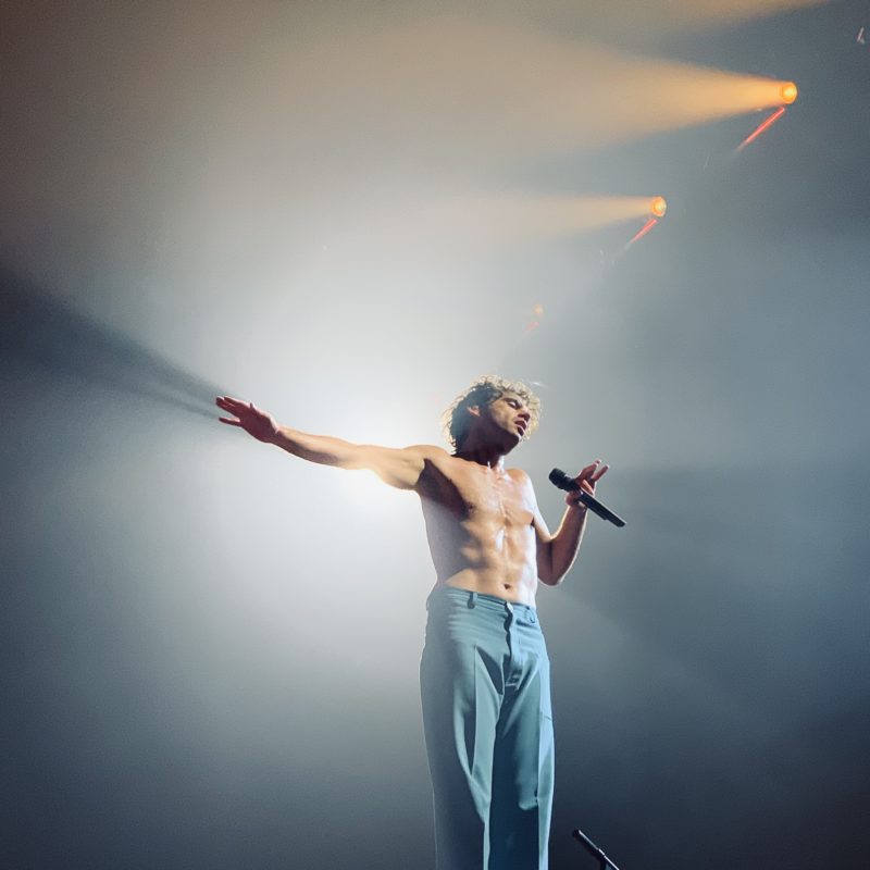 Mika Revelation Tour